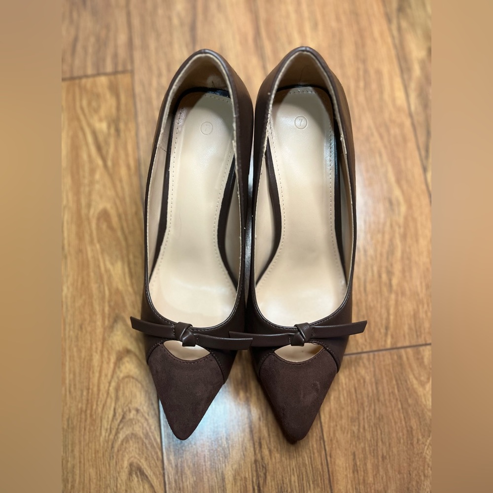 Brown Bow Wedge Heels